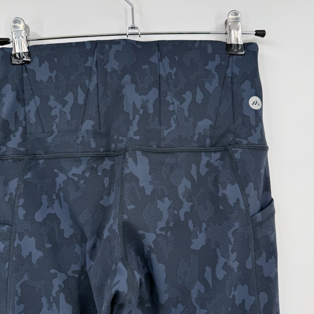 Alexo Athletica FACE FORWARD Camo Legging in Charcoal Size S - Picture 10 of 11